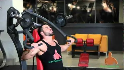 Upper Pecs Machine Press